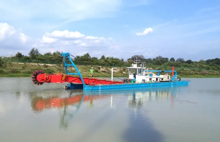 dredger image